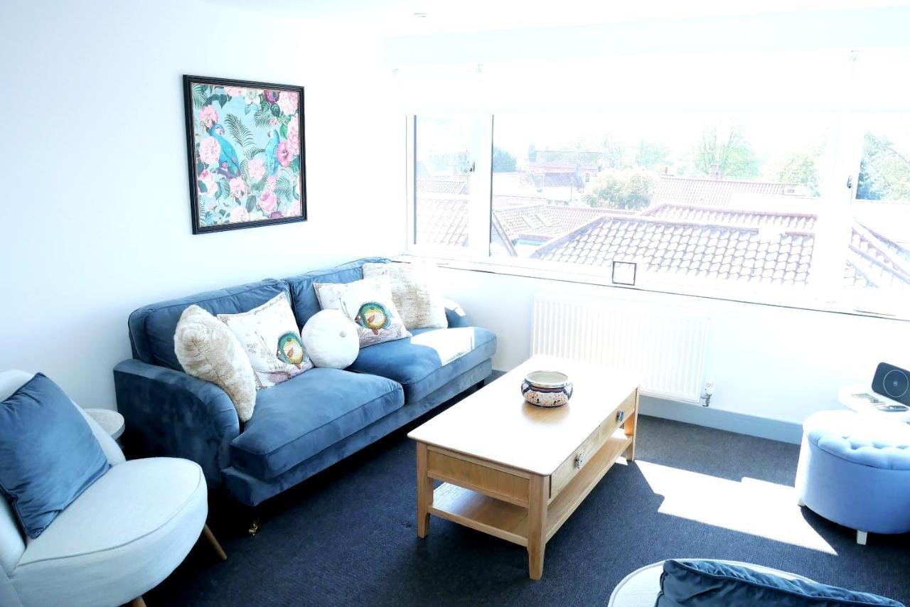 Sunset View, 2 Bedrooms In The Heart Of Holt With Parking Eksteriør bilde