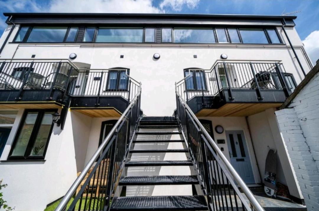 Sunset View, 2 Bedrooms In The Heart Of Holt With Parking Eksteriør bilde